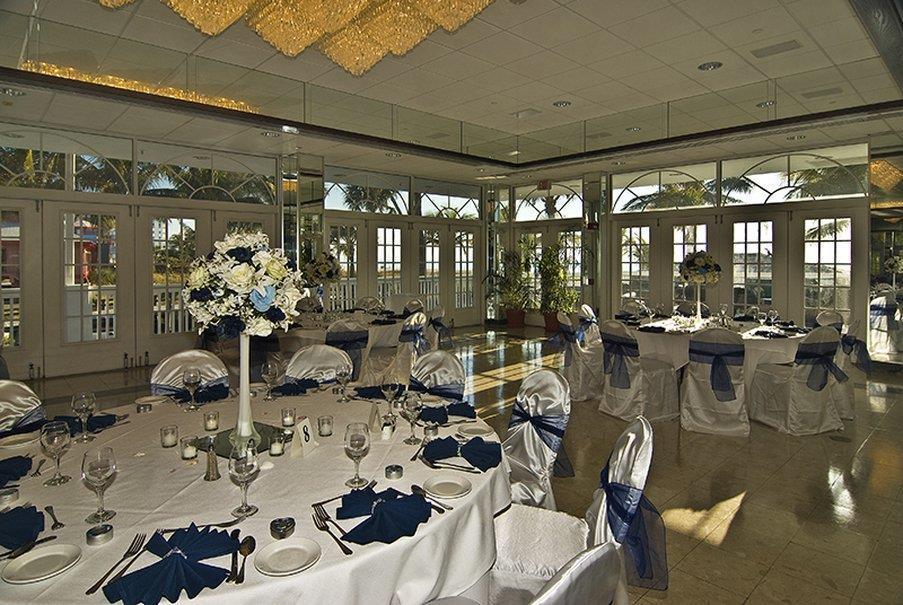 Bellwether Beach Resort St. Pete Beach Restaurant photo
